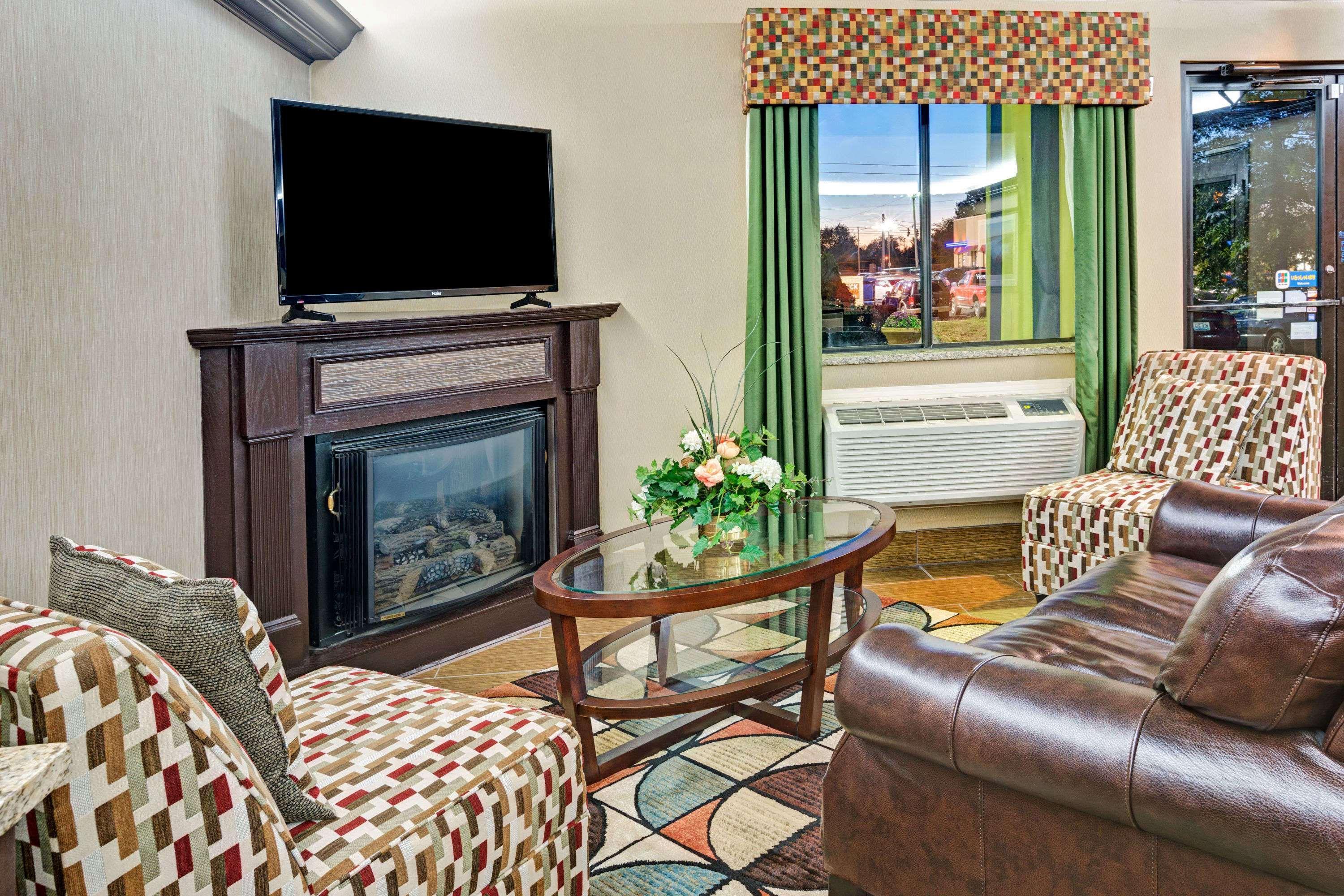 Clarion Pointe Harrodsburg-Danville מראה חיצוני תמונה